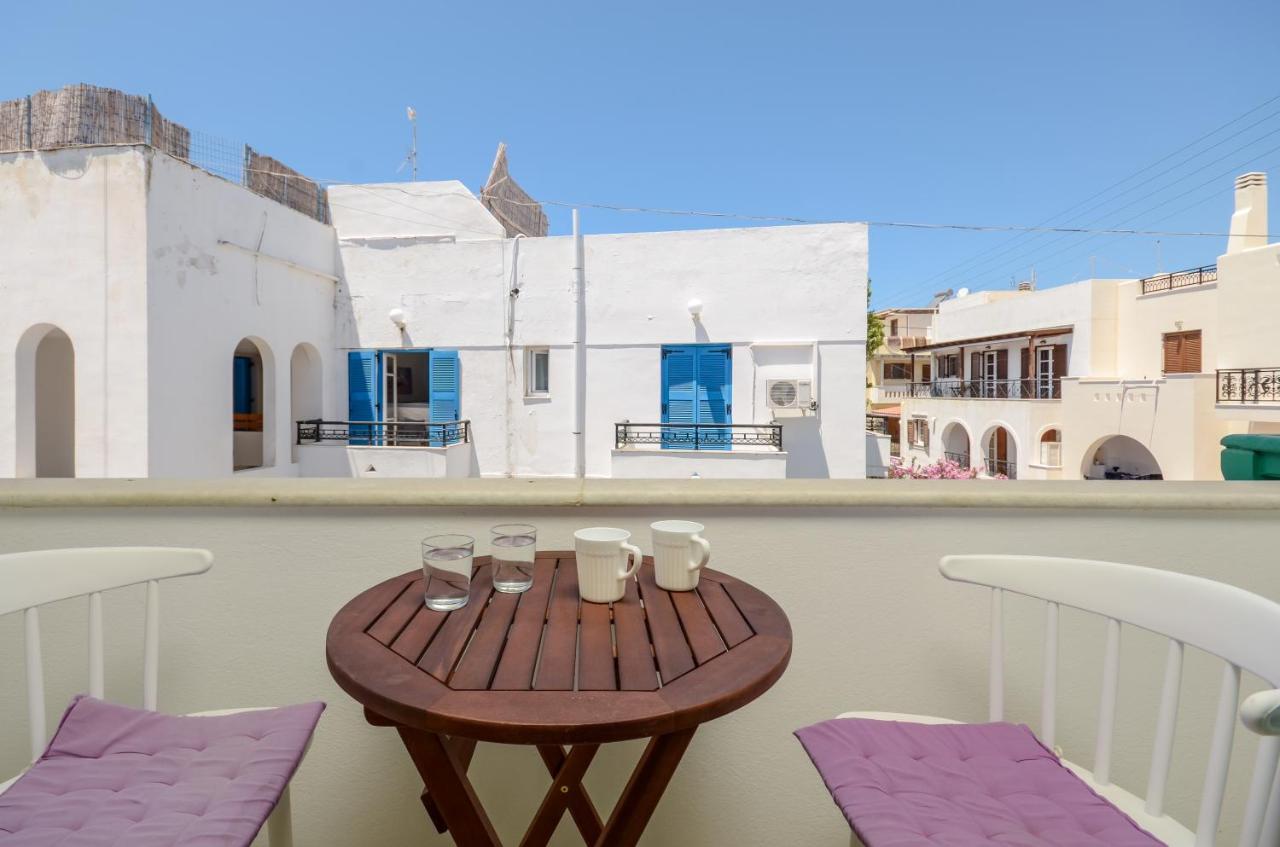 Simos Luxury Apartments Naxos City Exterior photo