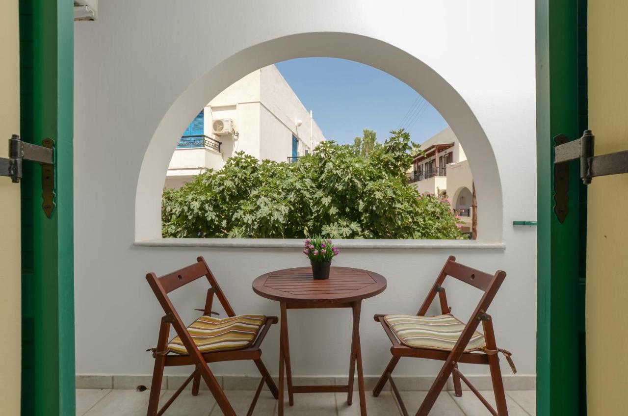 Simos Luxury Apartments Naxos City Exterior photo