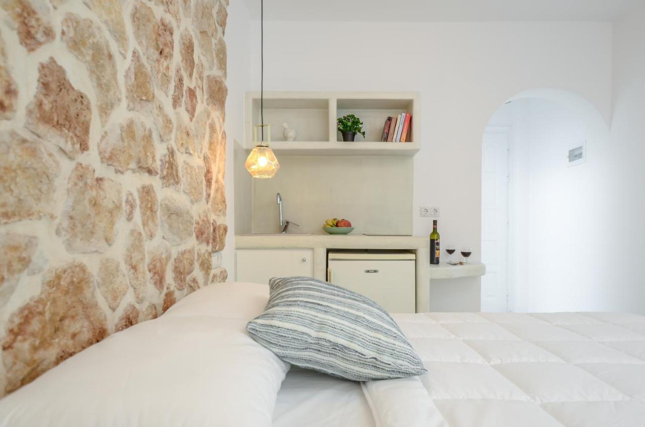 Simos Luxury Apartments Naxos City Exterior photo