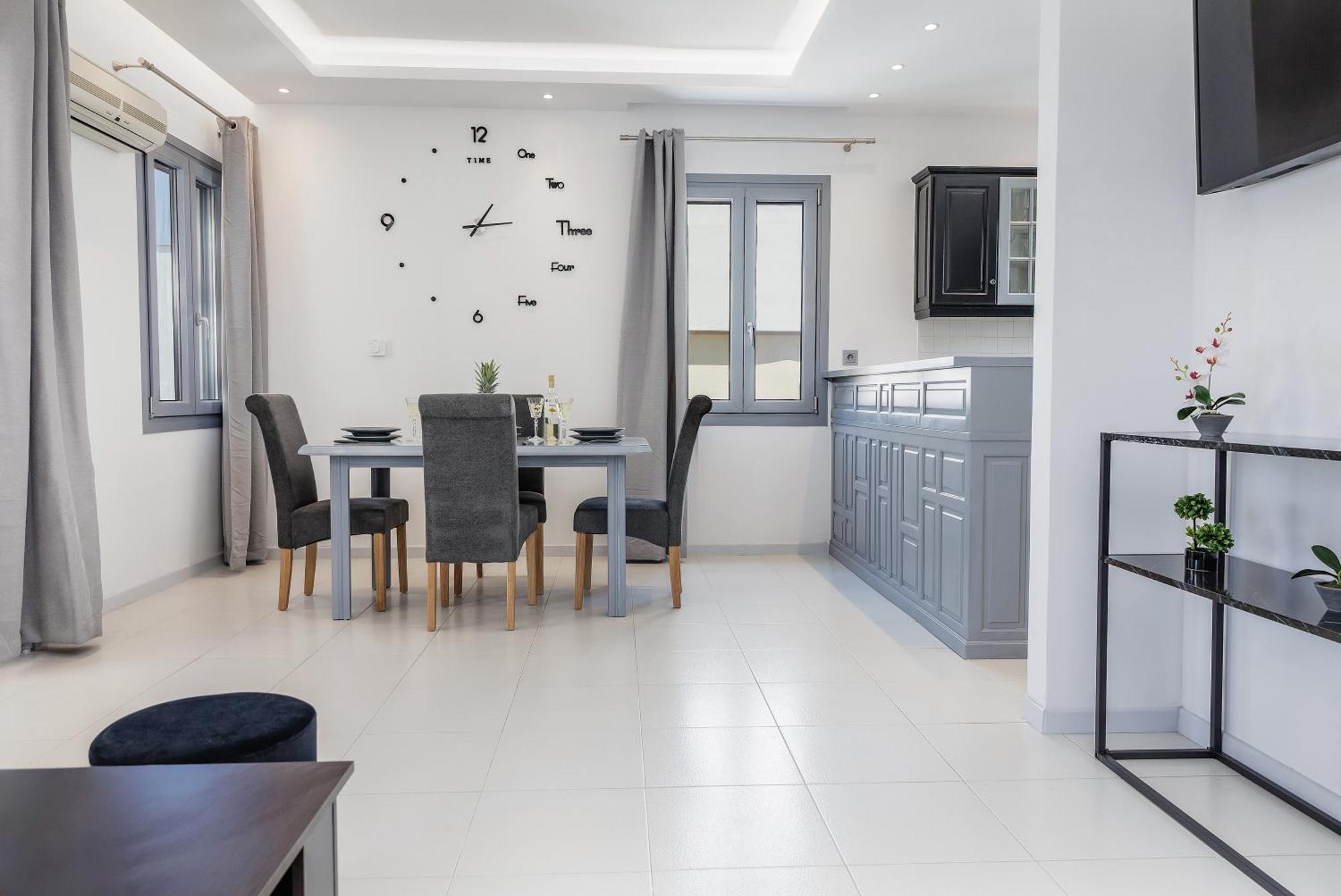 Simos Luxury Apartments Naxos City Exterior photo