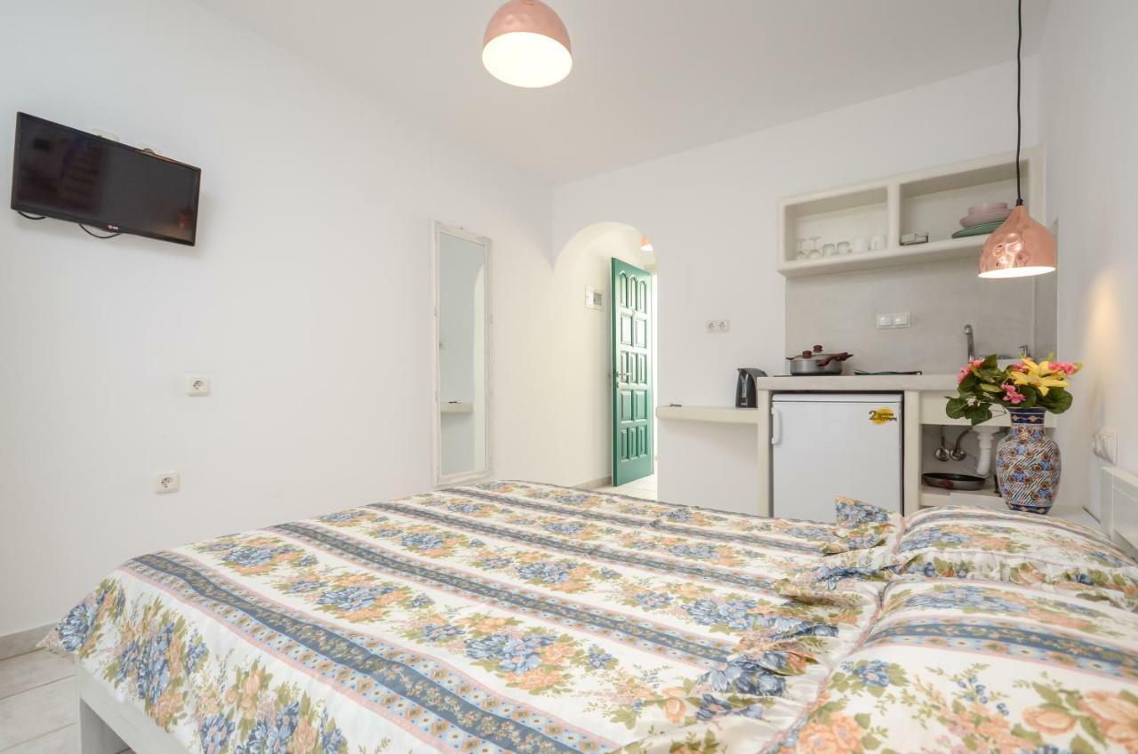 Simos Luxury Apartments Naxos City Exterior photo